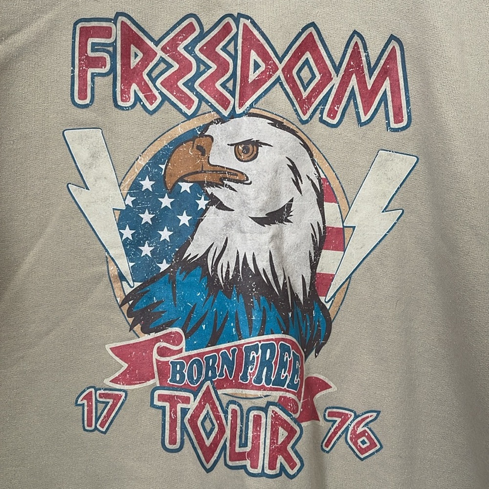 Women’s Patriotic Crewneck - Picture 4 of 6